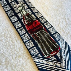 VINTAGE 1990’s Coke Silk Neck Tie
